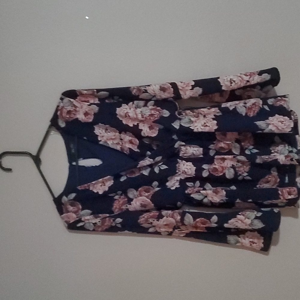 Womens long sleeve size medium romper